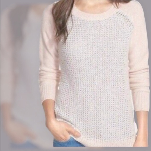 🛑BOGO 🆕Luxe "Soft Powder" Sequin Sweater - Picture 7 of 7